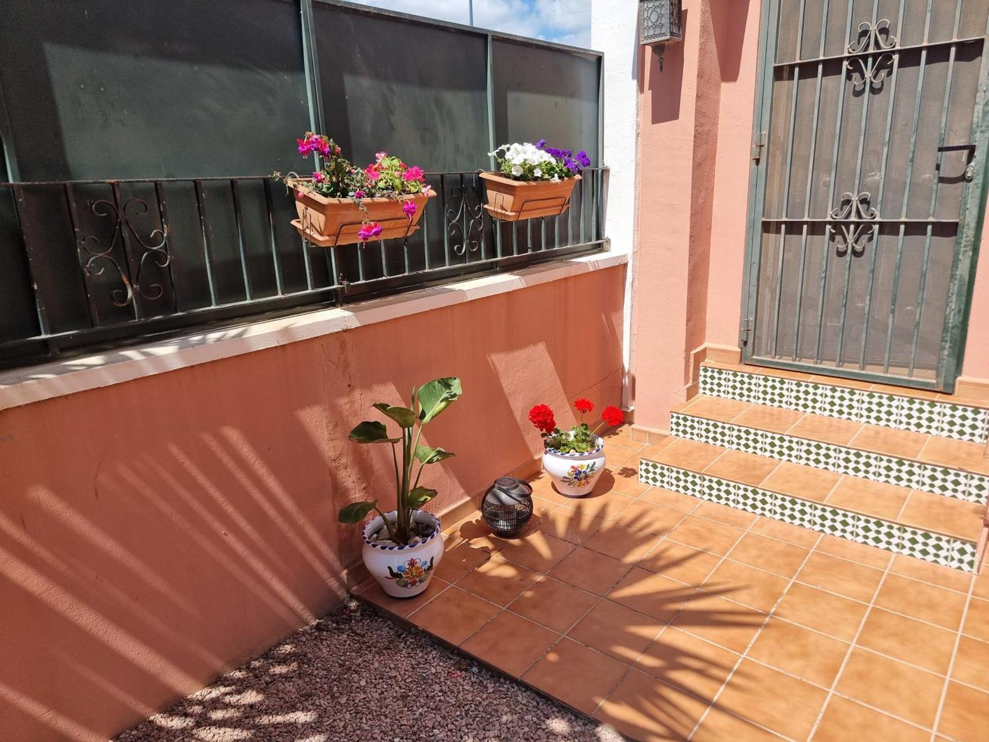 Calle Carlos Primero, Roda Exterior foto